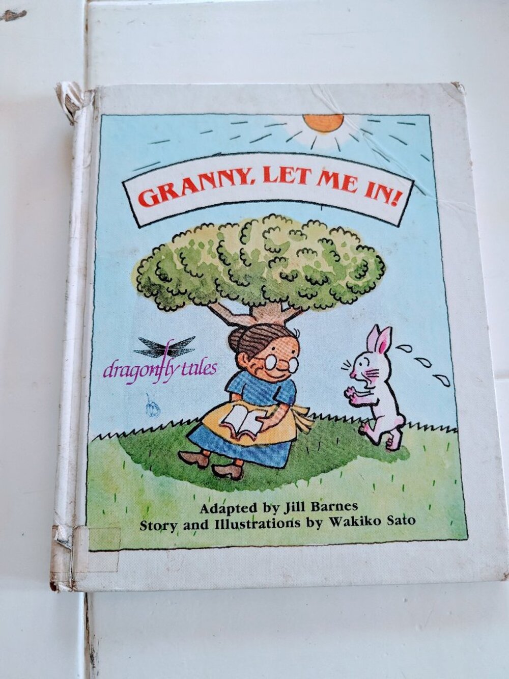 RARE VTG 1990 Granny, Let Me In! HC Dragonfly Tales Wakiko Sato Ex-Library OOP